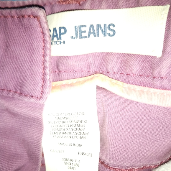 Women's Gap mini skirt 😻 - Picture 3 of 3